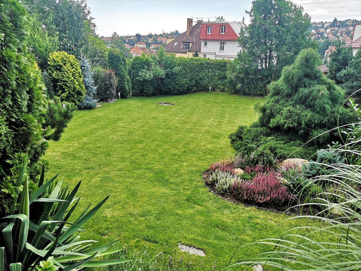 Appartamento Hanspaulka Garden Praga